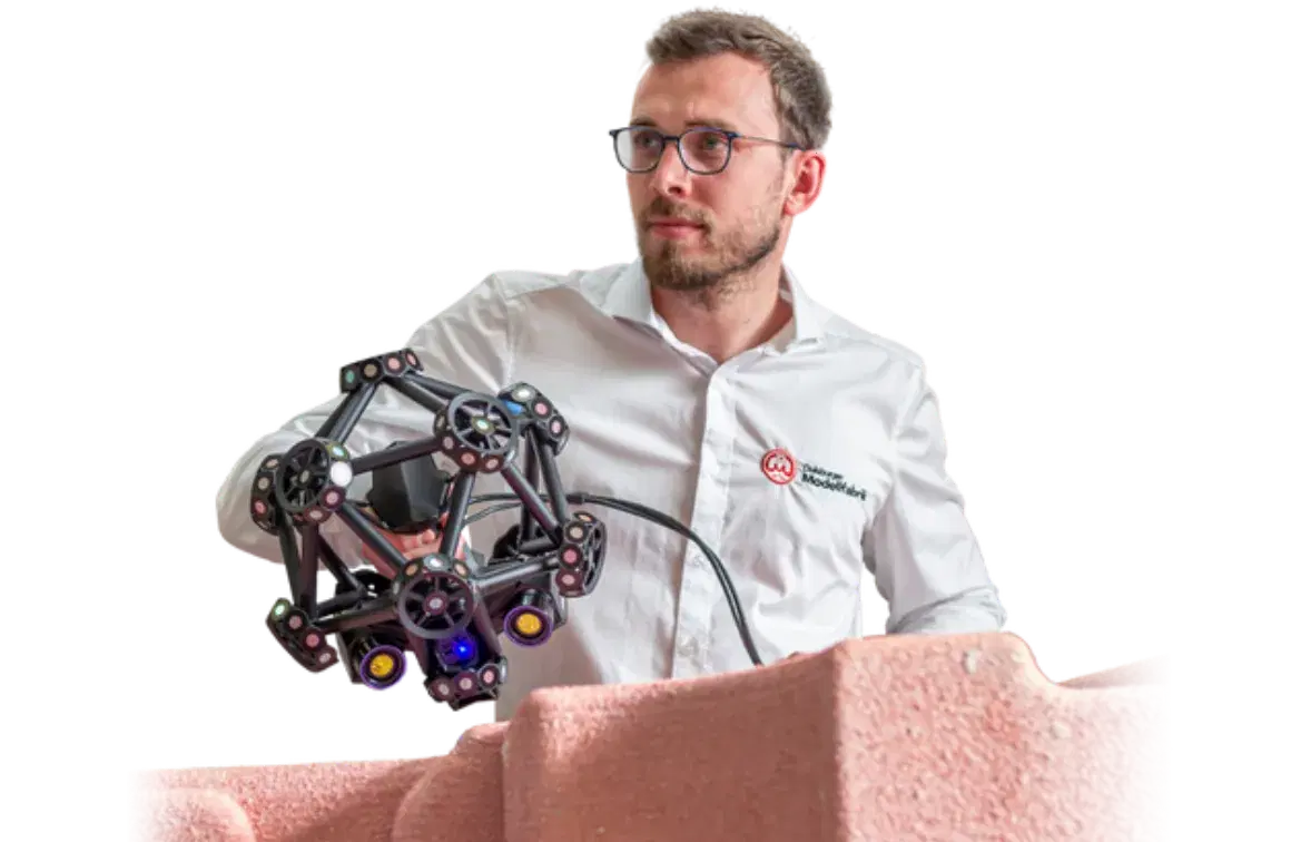 HandySCAN 3D Black Series in use